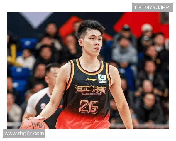 2016至2017赛季CBA新疆队与江苏队精彩对决回顾与分析